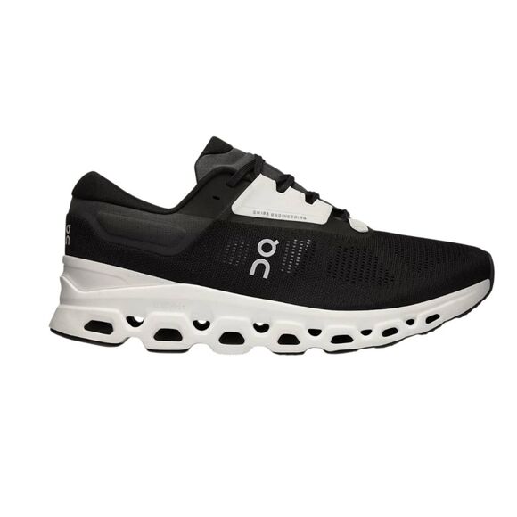 Athletic_Shoes